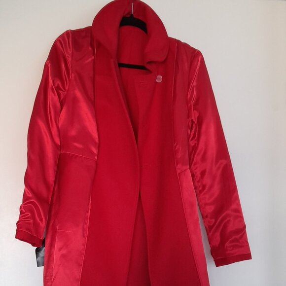 Coat/Jacket in size small - Picture 6 of 8